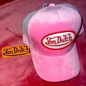 Von Dutch Pink trucker hat.